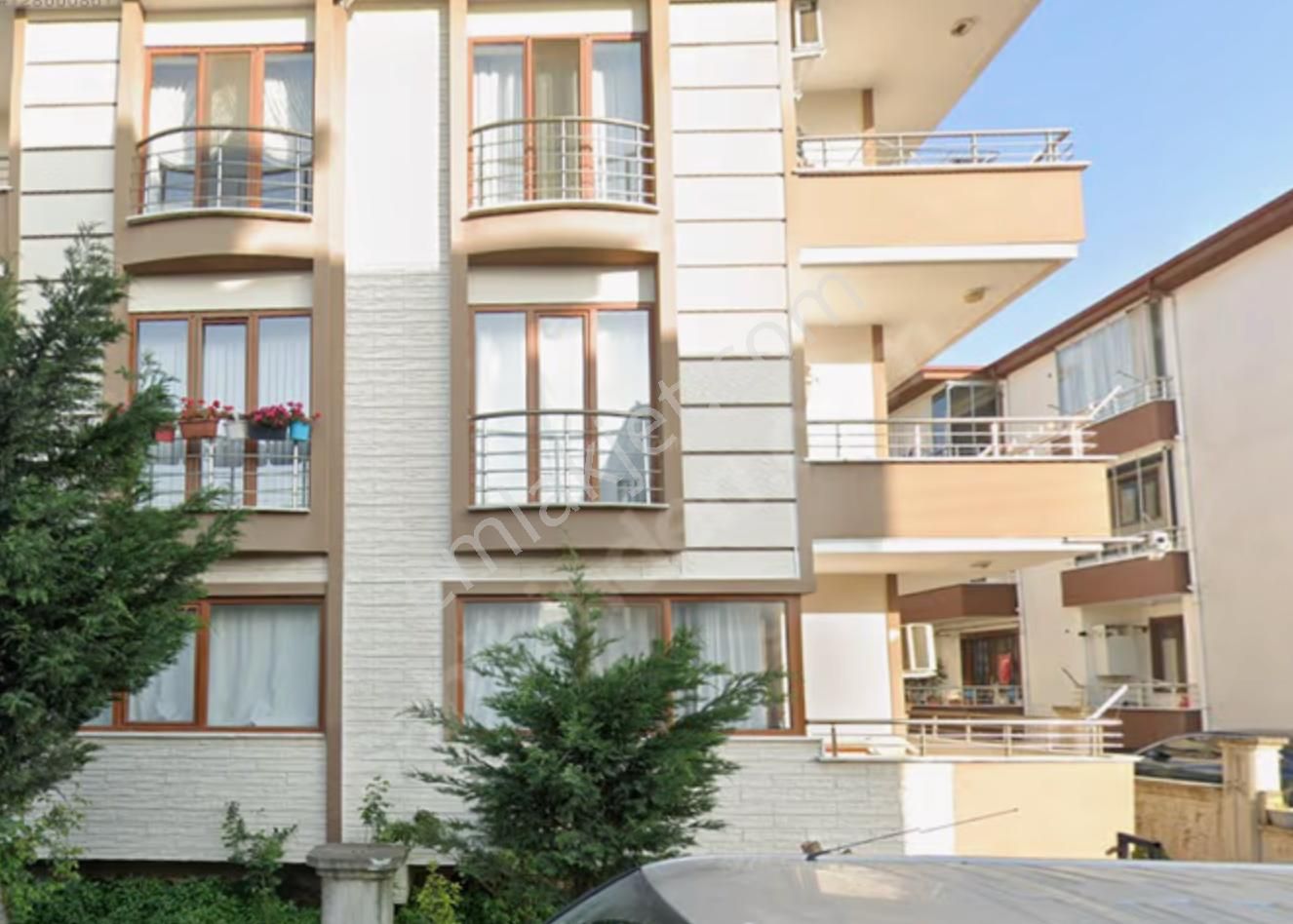 Giriş Kat 3+1 120 M² Ferah Satılık Daire - Görsel 2