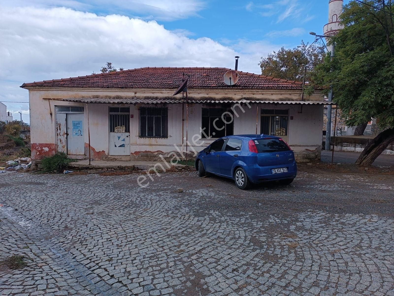 Sancak'tan Gömeç Dursunlu Köyünde Fırsat Satılık Kahve Ve Bakkal