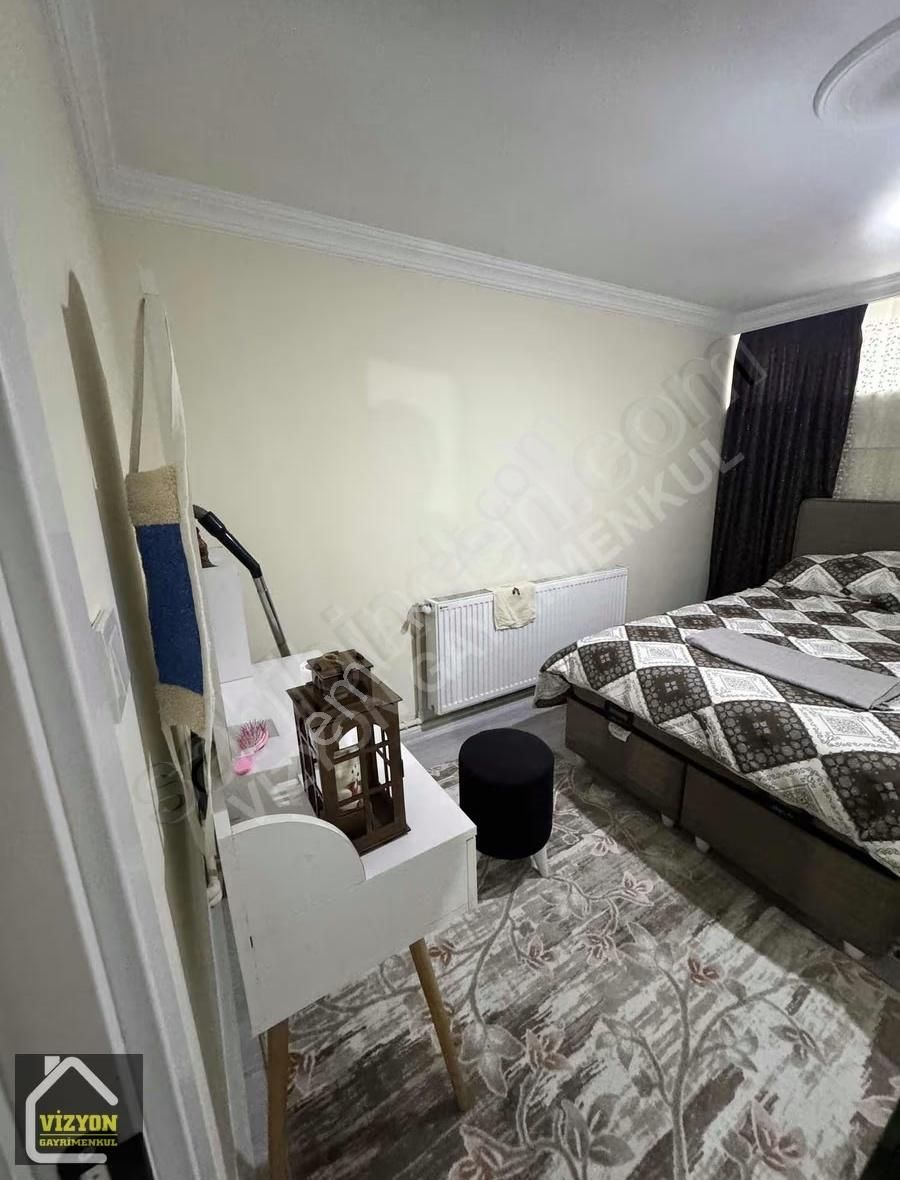Tuzla Orta Mahallede Satılık İçi Tamamen Yenilenmiş Daire - Görsel 21