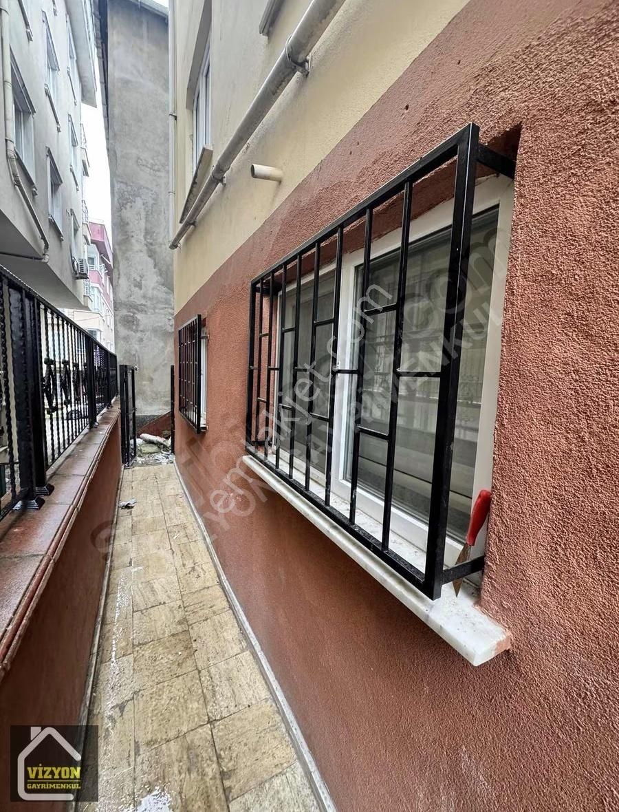 Tuzla Orta Mahallede Satılık İçi Tamamen Yenilenmiş Daire - Görsel 17