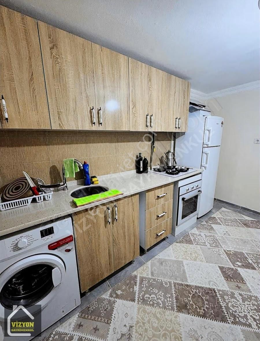 Tuzla Orta Mahallede Satılık İçi Tamamen Yenilenmiş Daire - Görsel 20