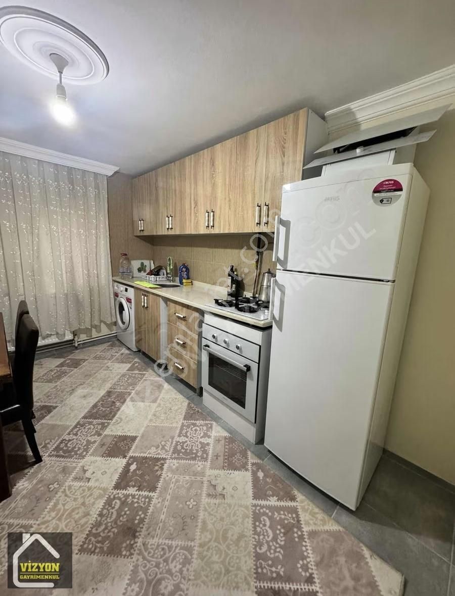 Tuzla Orta Mahallede Satılık İçi Tamamen Yenilenmiş Daire - Görsel 22