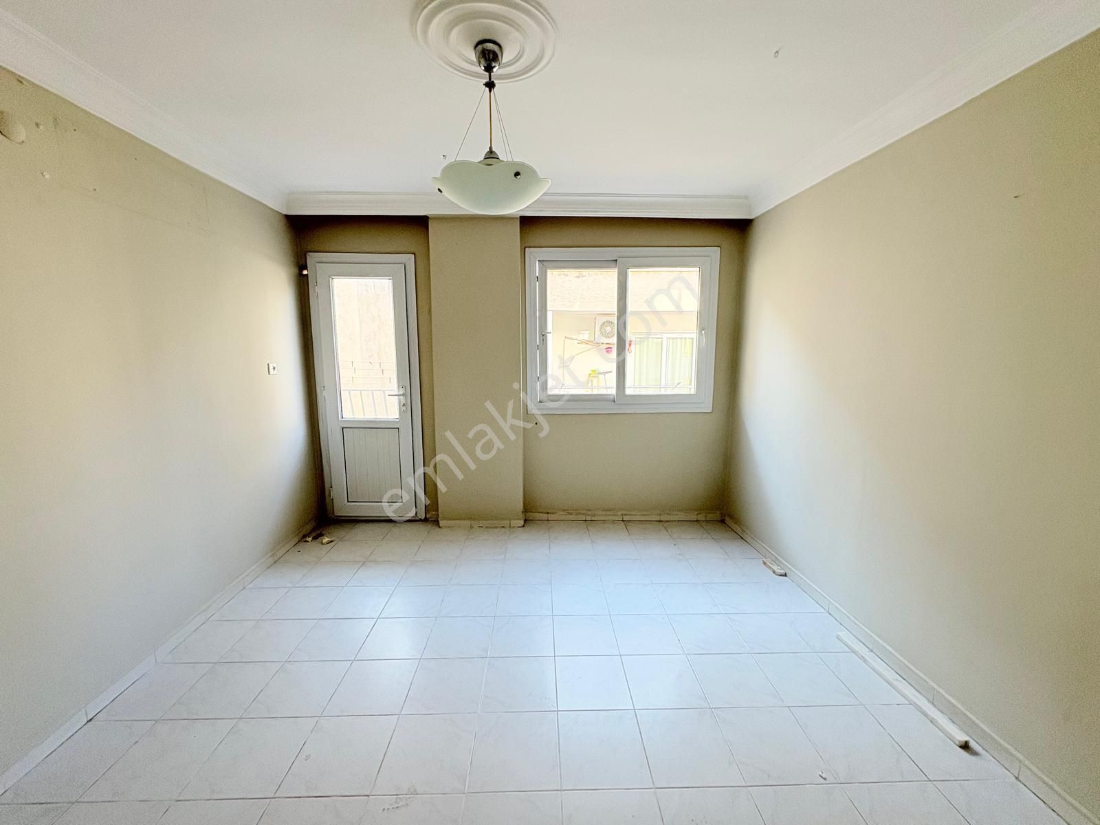 Prestij'den Bahçelievler'de Geniş Oturumlu Tertemiz 3+1 Daire - Görsel 10