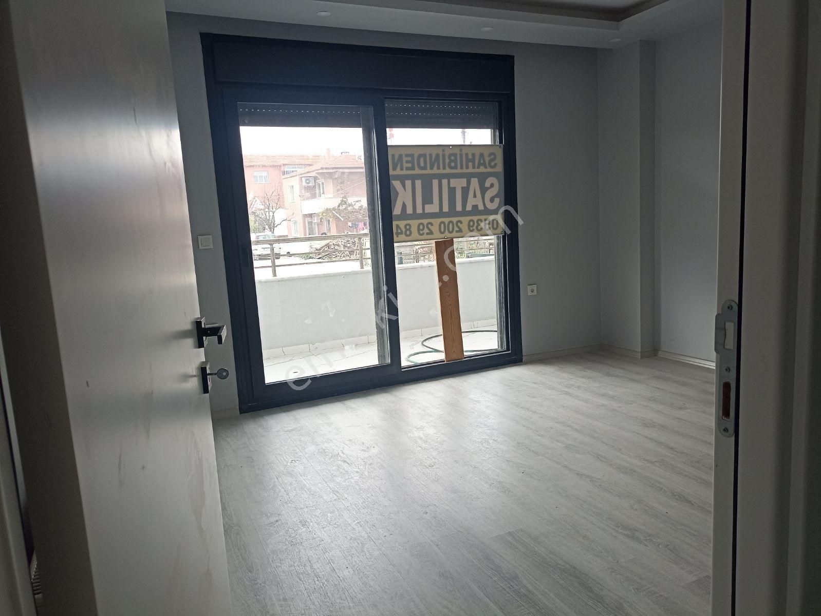 Ayvalık, Altınova'da 2+1 Satılık Bahçe Kullanımlı Sıfır Daire - Görsel 6