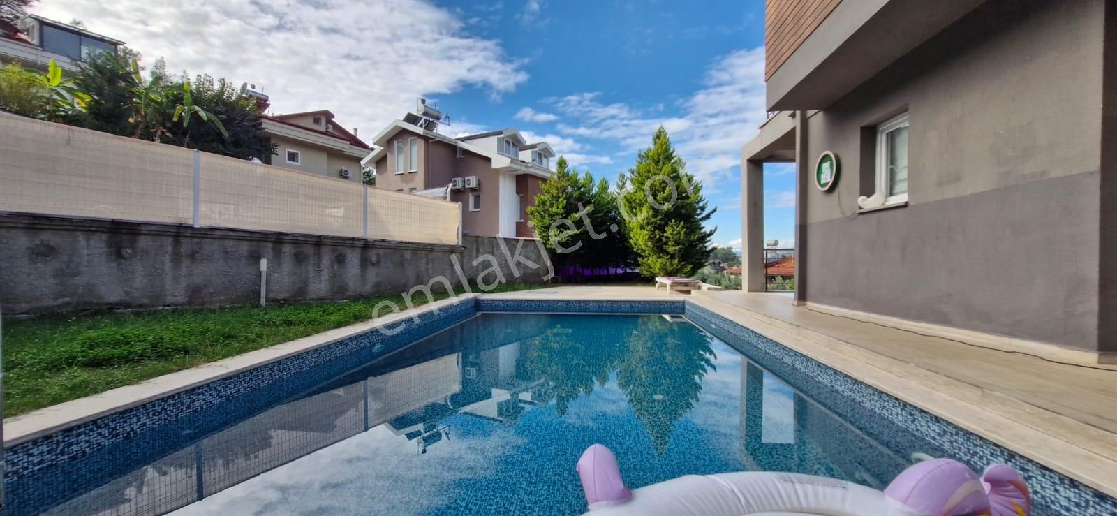 Goldhouse Dan Satılık Sahile Yakın Konumda Müstakil Villa 3+2 - Görsel 34