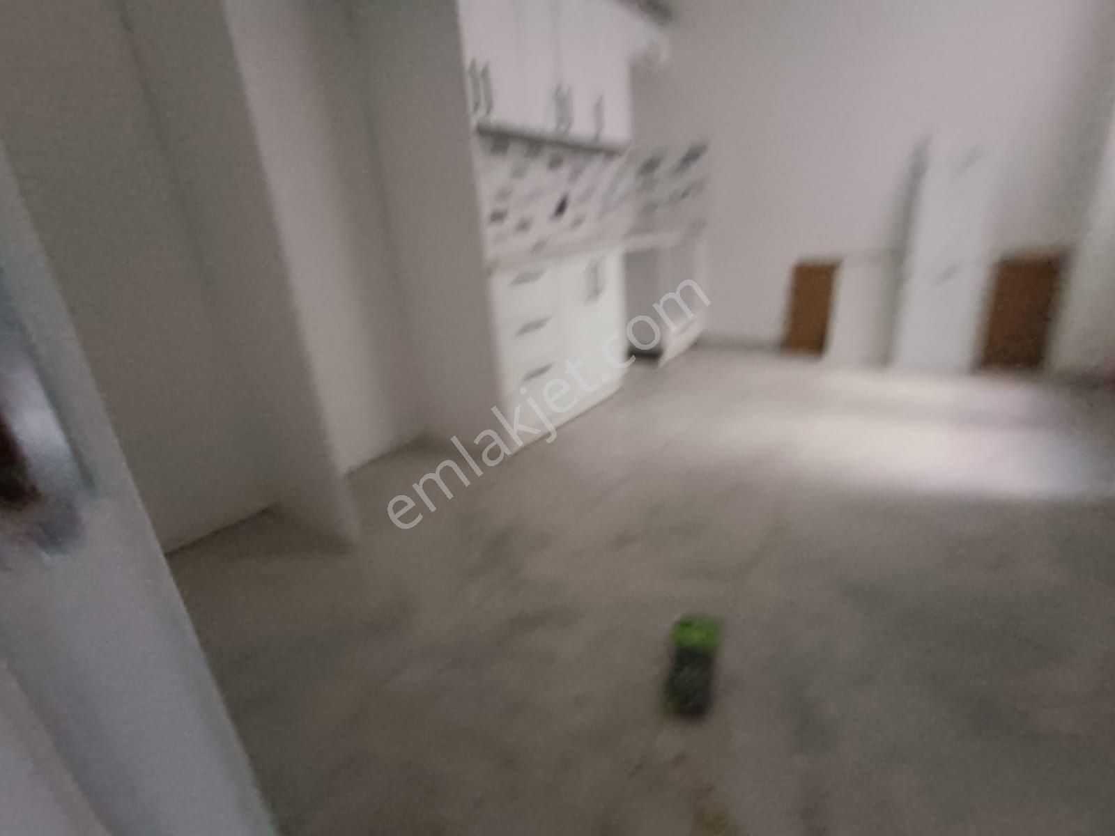 Sancak Emlaktan Gomecte 2+1 Kapali Mutfak Sifir Daire - Görsel 3