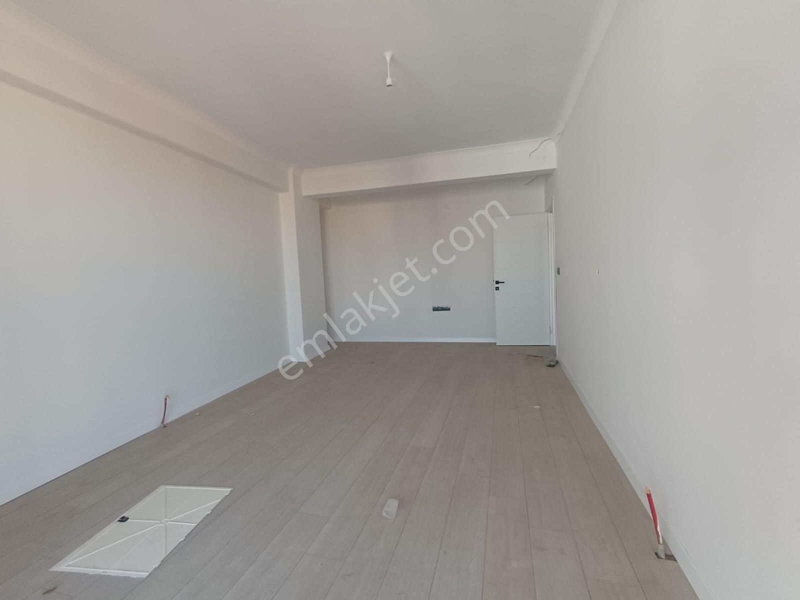Sancak Emlaktan Gomecte 2+1 Kapali Mutfak Sifir Daire - Görsel 5