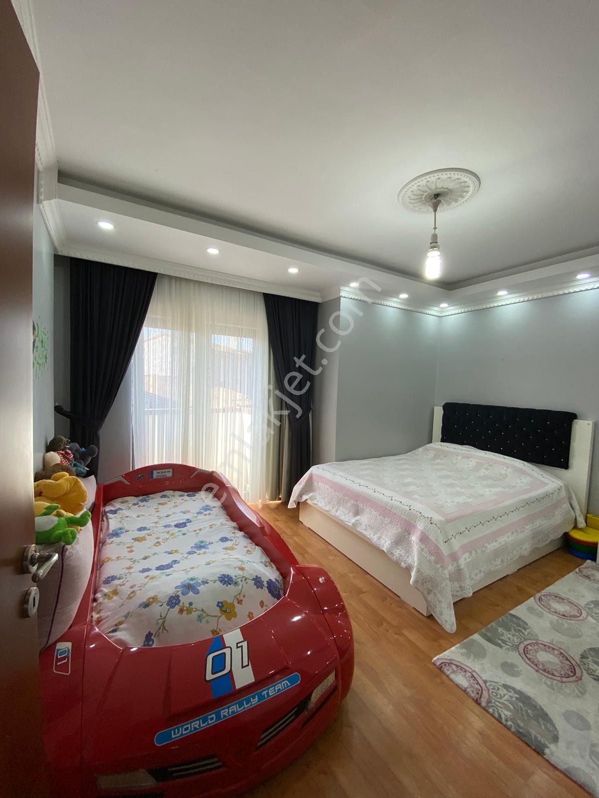 Sulukule Toki Evleri'nde 3+1lüks Dubleks Teraslı Yeni Binada Satılık Kelepir Kapalı Otoparklı - Görsel 4