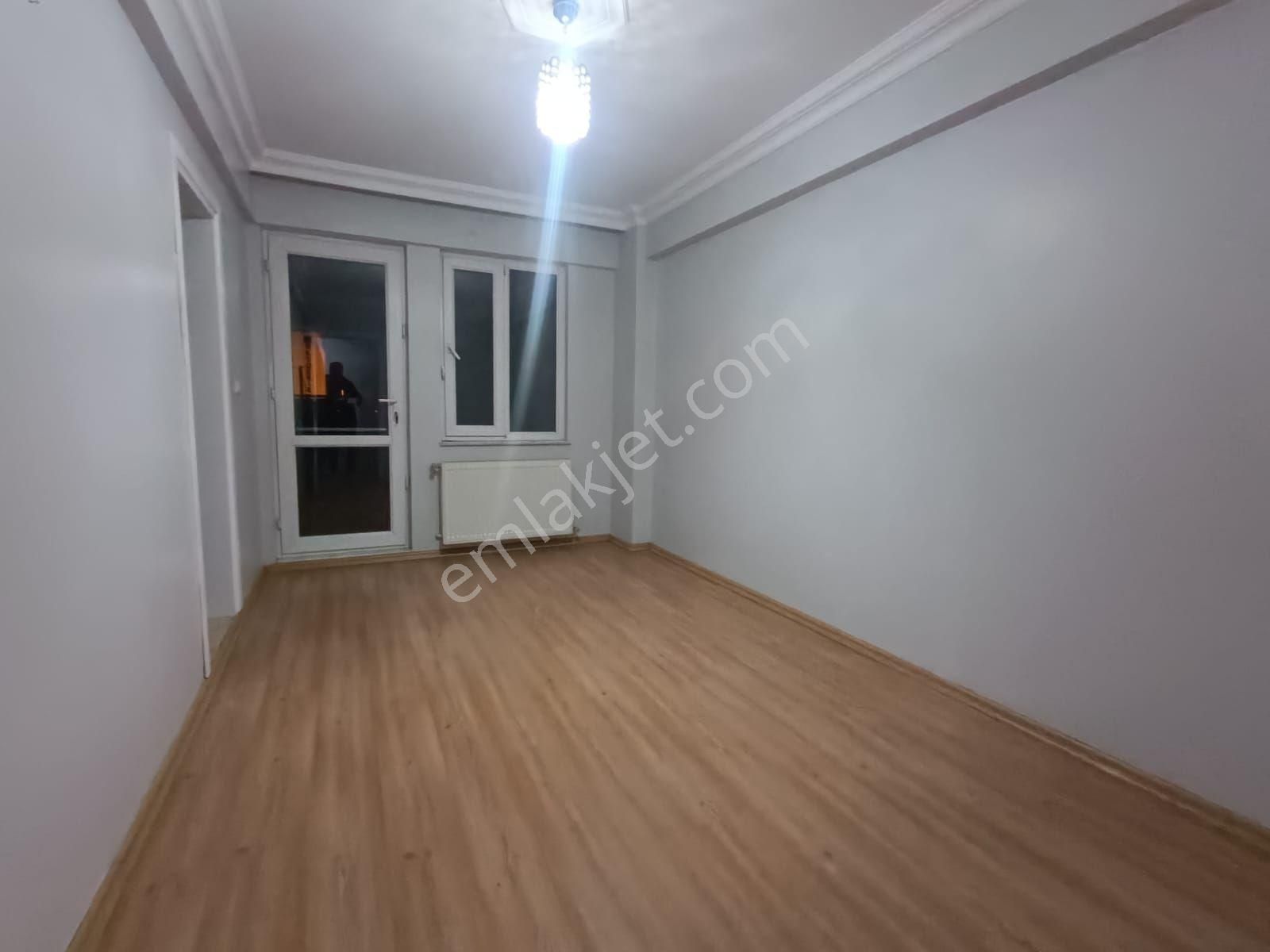 Sancak Emlaktan Gomecte 190 M² Net 3+1 Daire... - Görsel 9