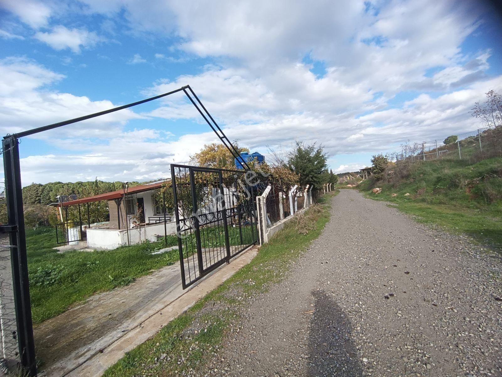 Sancak Emlaktan Burhaniye Şahinler Köyünde Satılık Mini Çiftlik - Görsel 33