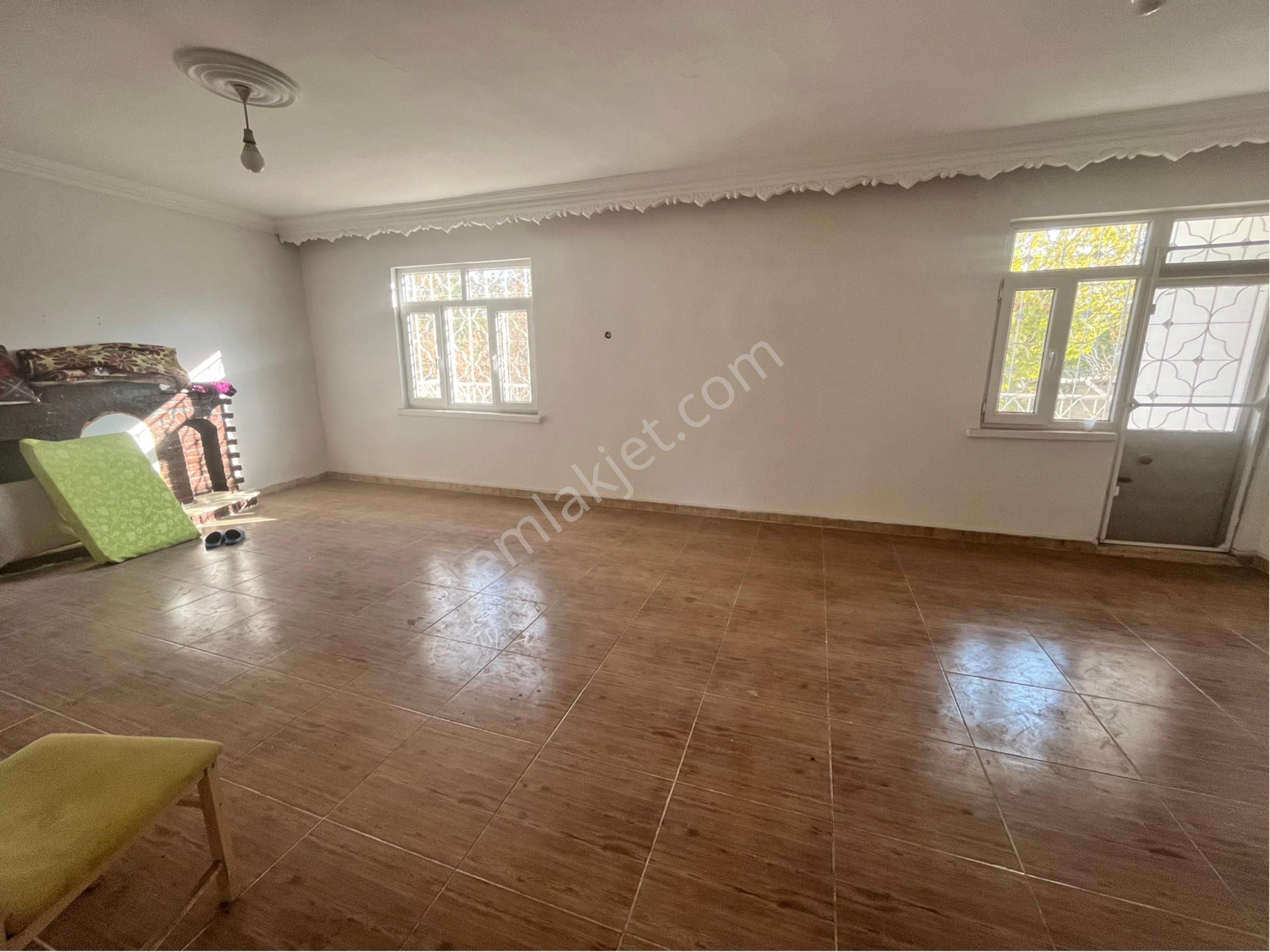 Premardan Toptancılarda Satılık 5+1 Tripleks Villa - Görsel 14