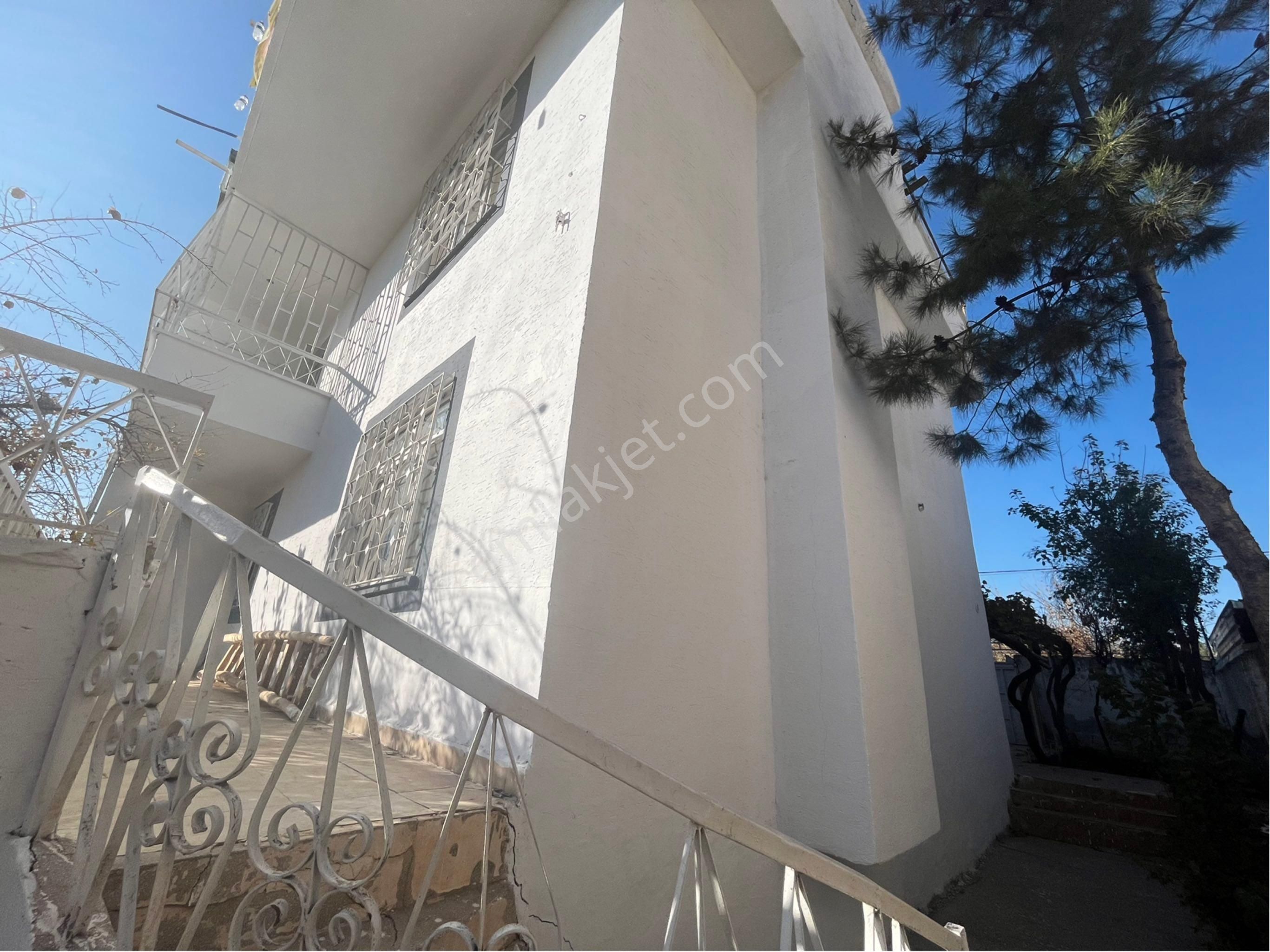 Premardan Toptancılarda Satılık 5+1 Tripleks Villa - Görsel 10