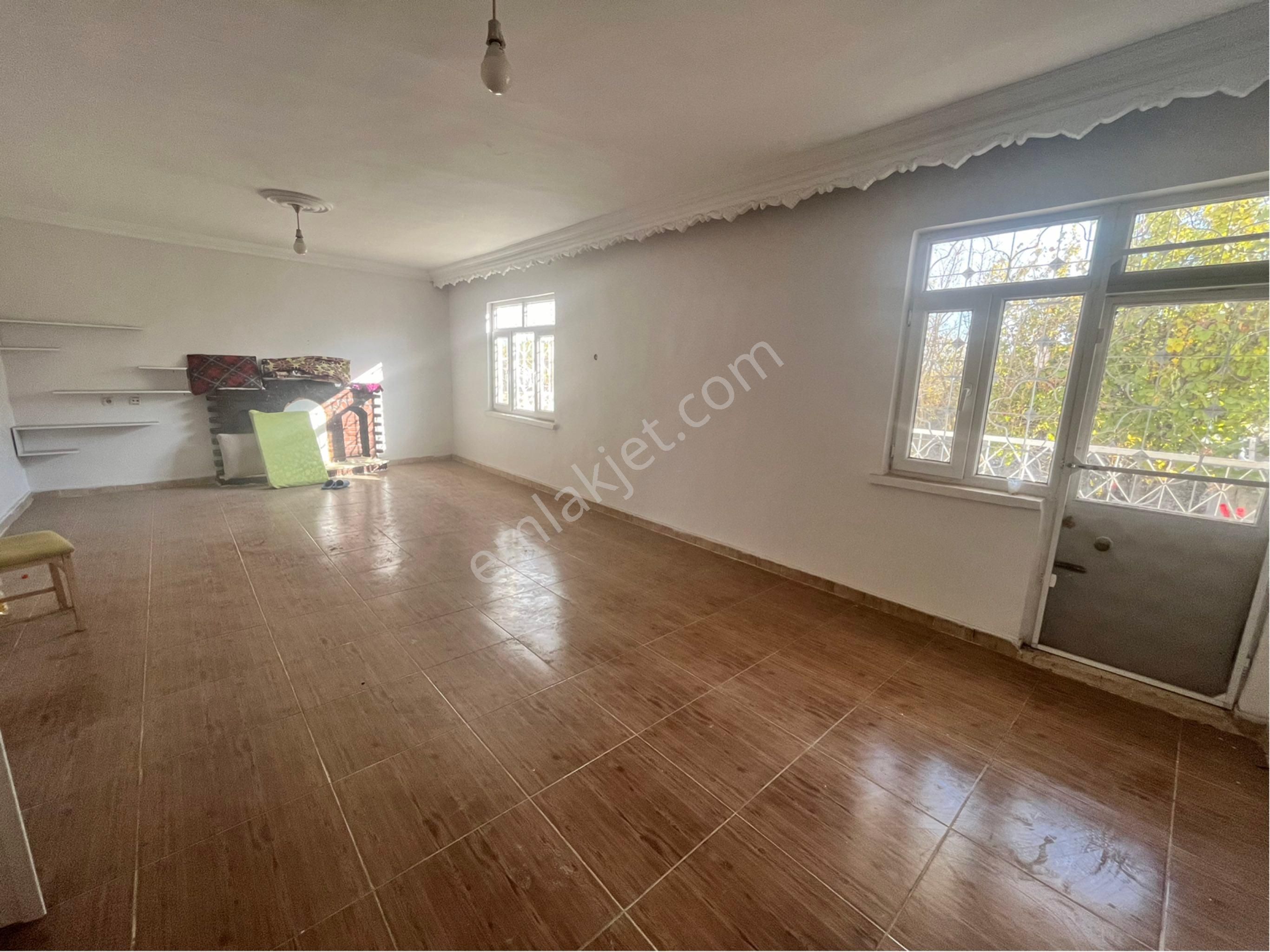 Premardan Toptancılarda Satılık 5+1 Tripleks Villa - Görsel 15