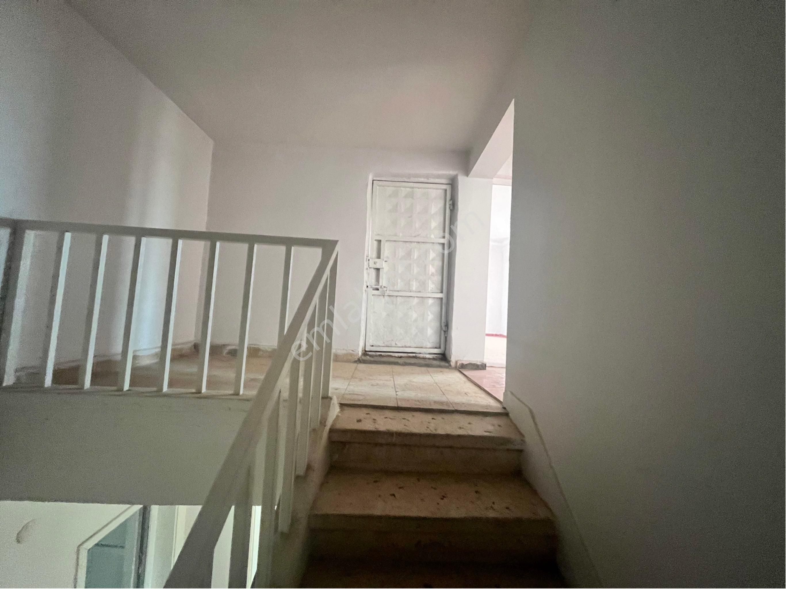 Premardan Toptancılarda Satılık 5+1 Tripleks Villa - Görsel 25