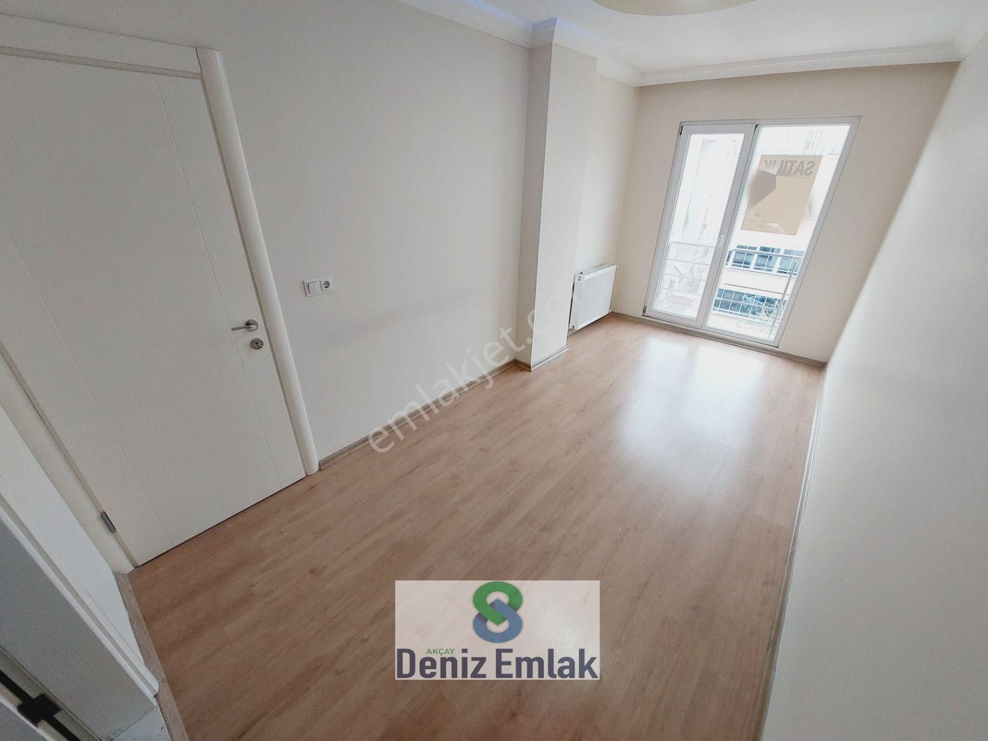 Denizden Akçayda Ön Cephe Asansörlü Ebeveynli Satılık 2+1 Daire. - Görsel 16
