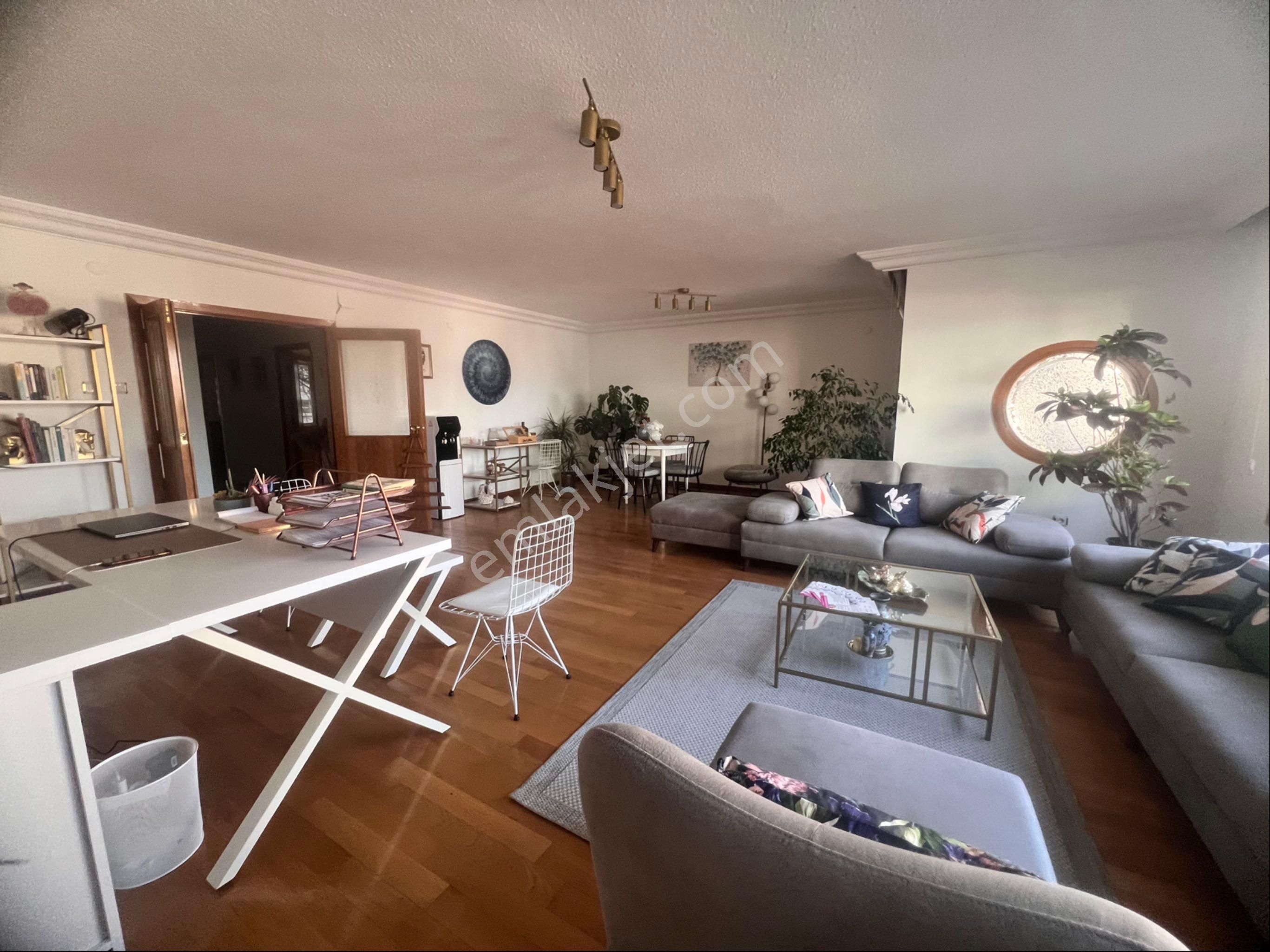 Filistin Cad. 3+1 Kapalı Otoparklı ,katta,ön - Görsel 6