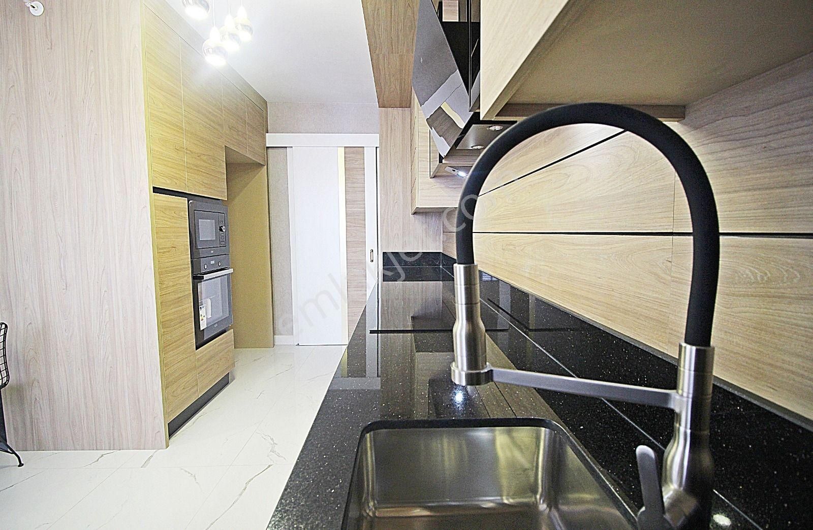 Ovacık Yozgat Bulvarı Üzerinde 4+1 Lüx Sıfır Yapılı Site Dairesi - Görsel 15