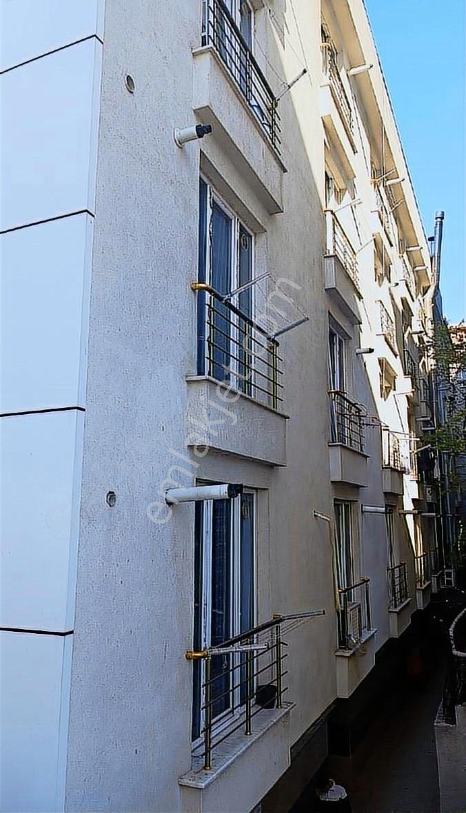 Eşyalarıyla Beraber İskanlı Daire - Görsel 12