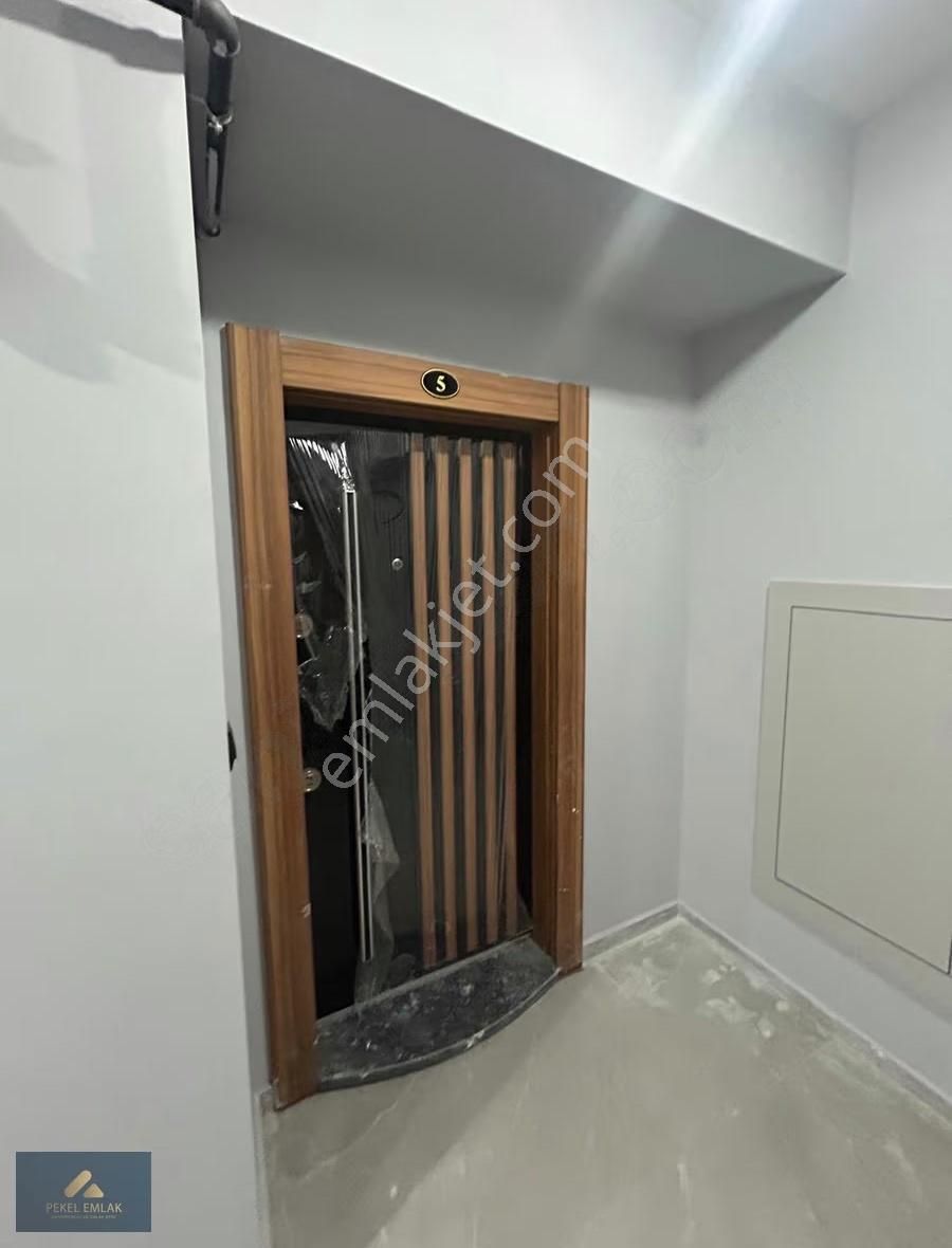 İzmir Çiğli Harmandalı Sıfır Teraslı Satılık Daire 2+1 - Görsel 2
