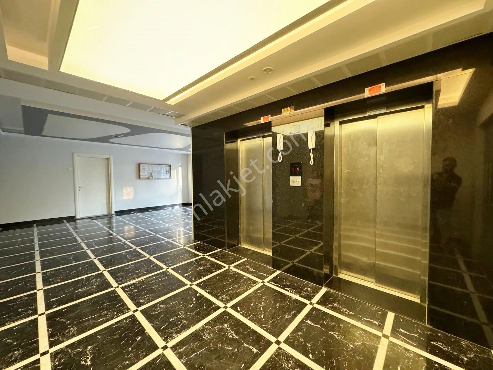 Seyhan Gürselpaşa A.izzet Beğoviç Bulv.duqqh Cafe Civ.sosyal Aktiviteli Alternatifsiz Kaçmaz Fırsat - Görsel 23