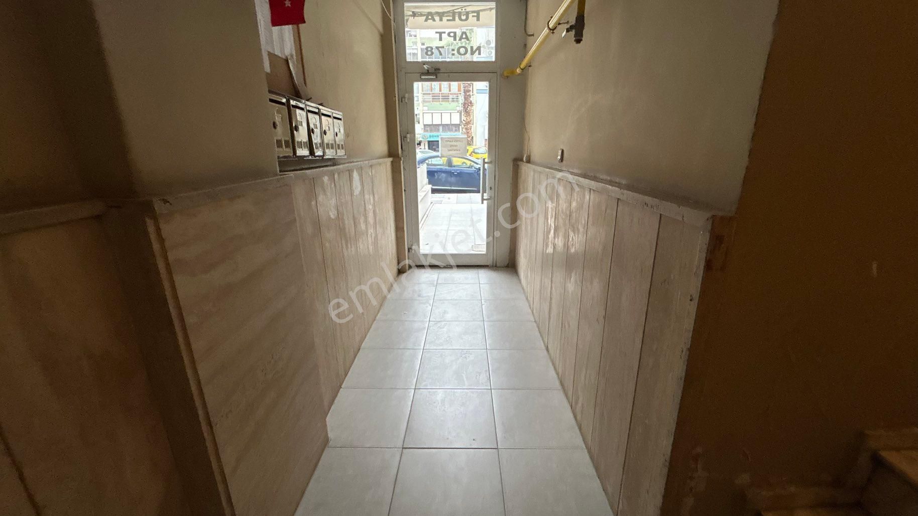 Bostanlı Şehitler Bulvarı’nda Kiralık 3+1 Asansörlü Boyalı Daire - Görsel 24