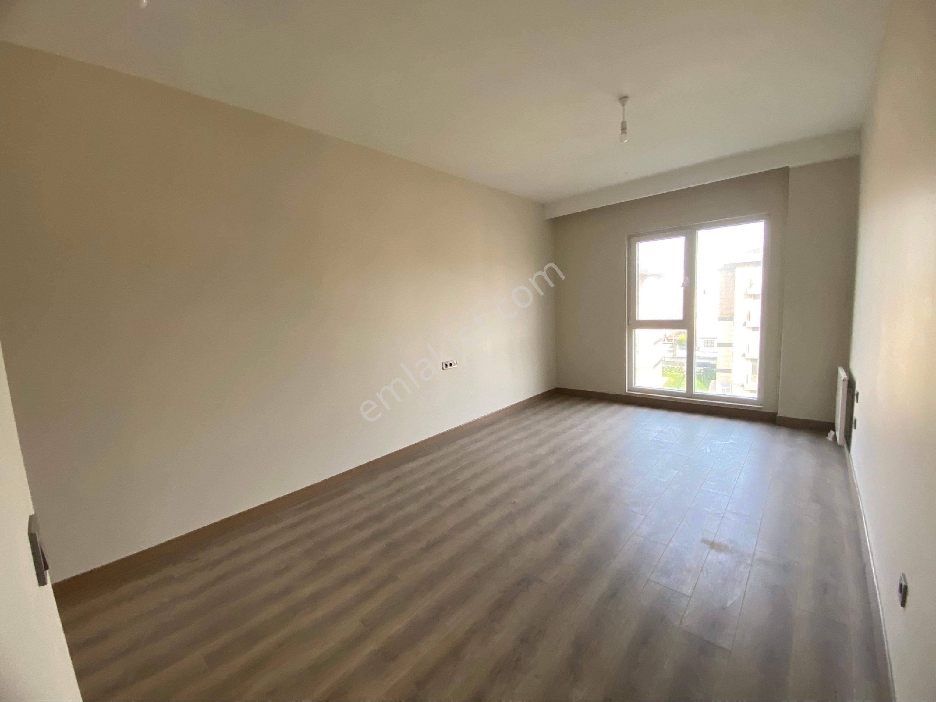 Başakşehir Kayaşehir Kısa Katlı Satılık Sıfır İskanlı 3+1 Geniş Daire Lüks Sitede - Görsel 24