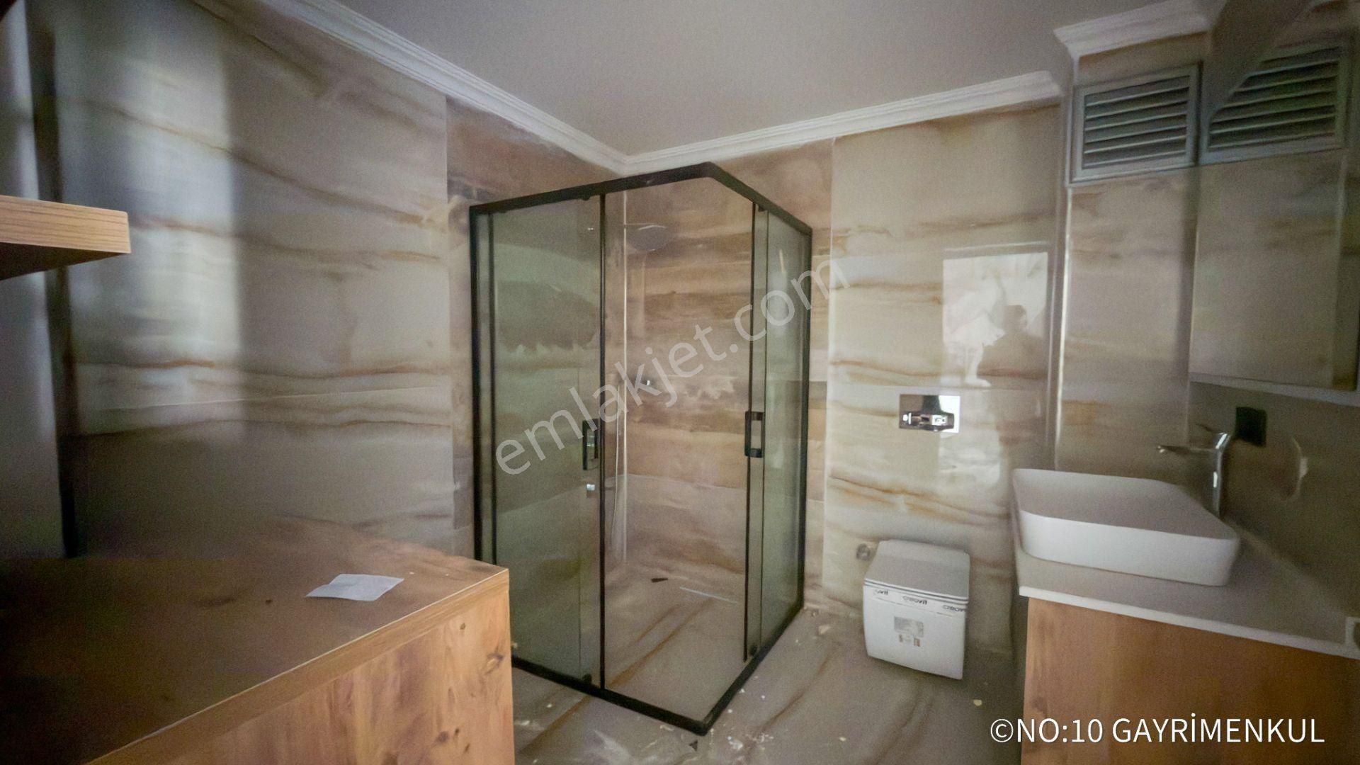 No:10 Gayrimenkul’den–havuzlu Sitede Ara Kat,havuz Cepheli,asansörlü Sıfır 1+1 (56 M²) Fırsat Daire - Görsel 6