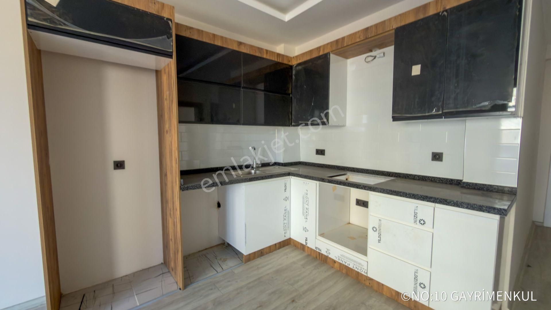 No:10 Gayrimenkul’den–havuzlu Sitede Ara Kat,havuz Cepheli,asansörlü Sıfır 1+1 (56 M²) Fırsat Daire - Görsel 16