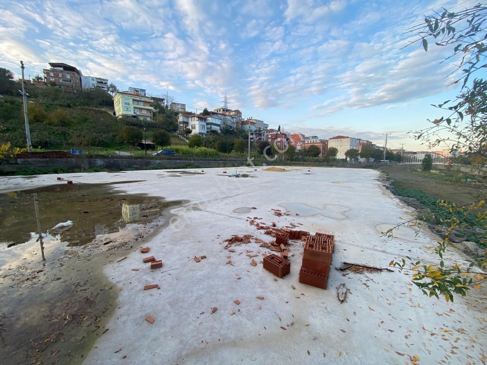 Akgün Kurumsal'dan Asarağaç'da Kiralık 693 Metre Kare Arsa - Görsel 2