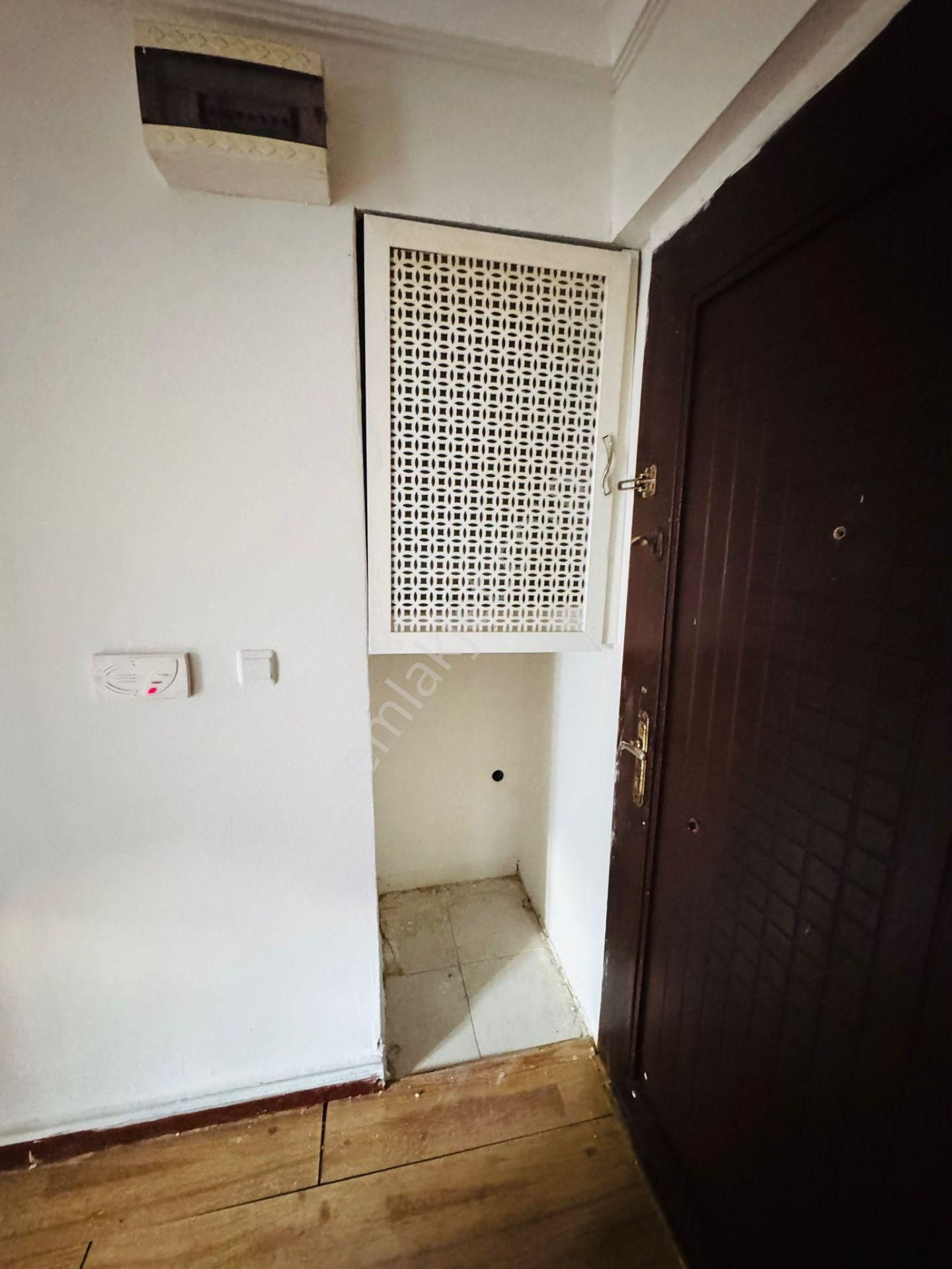 Beşikkaya Mahallesinde Merkezi Konumda 3+1 Kiralık Yüksek Giriş !! - Görsel 14