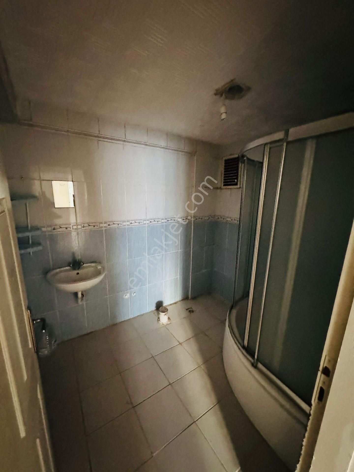 Beşikkaya Mahallesinde Merkezi Konumda 3+1 Kiralık Yüksek Giriş !! - Görsel 15