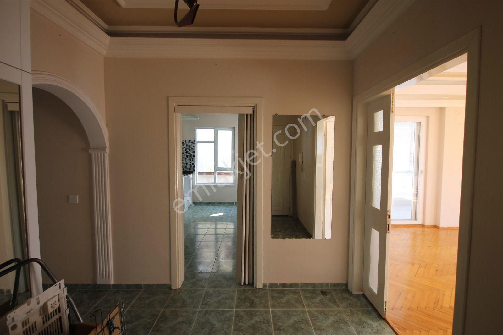 3+1 Satılık Ayrı Mutfak Denize Yakın - Görsel 27