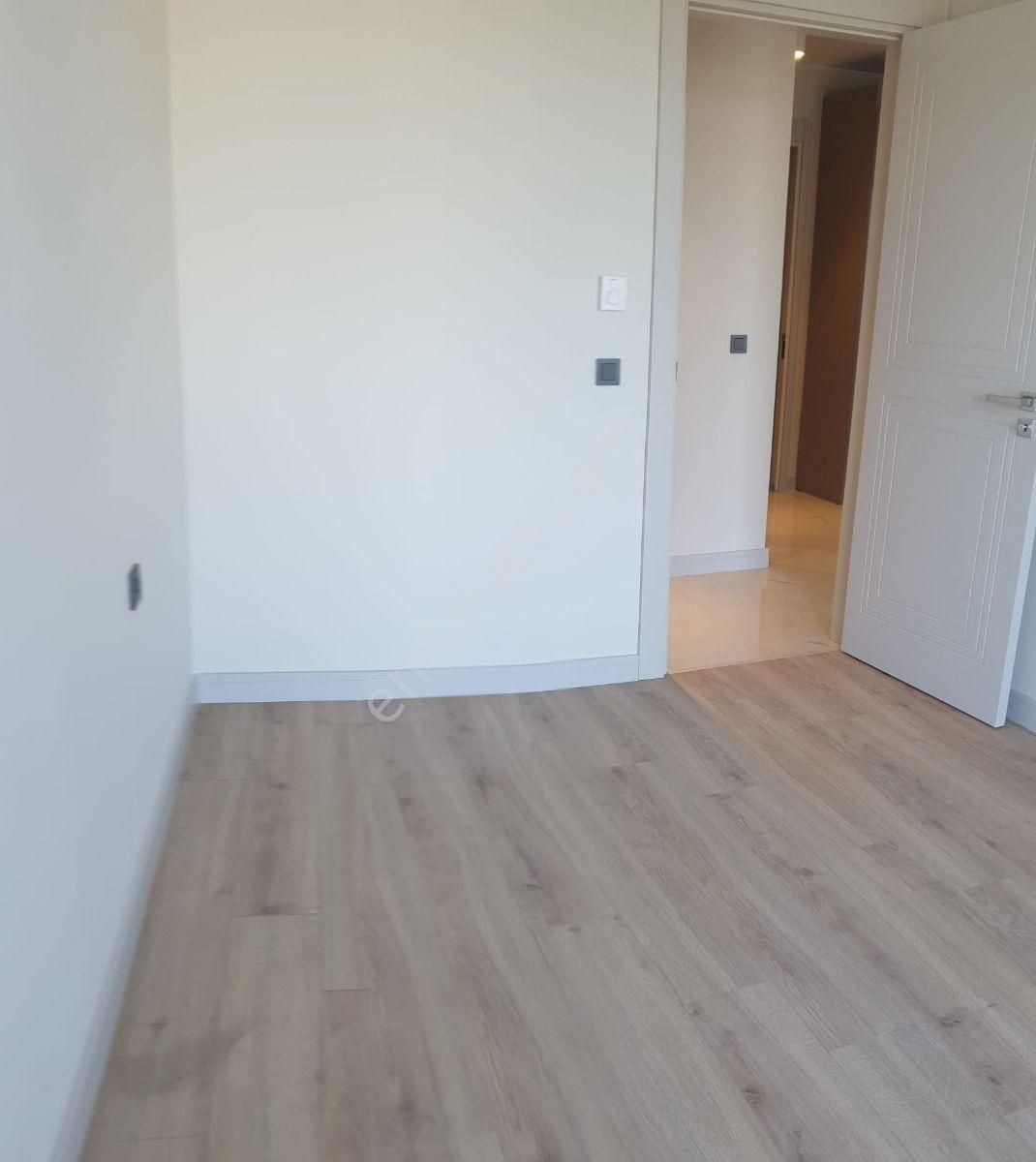 Sinpaş Boulevard Kiralık 1+1 Balkonlu Konut&ofis - Görsel 31