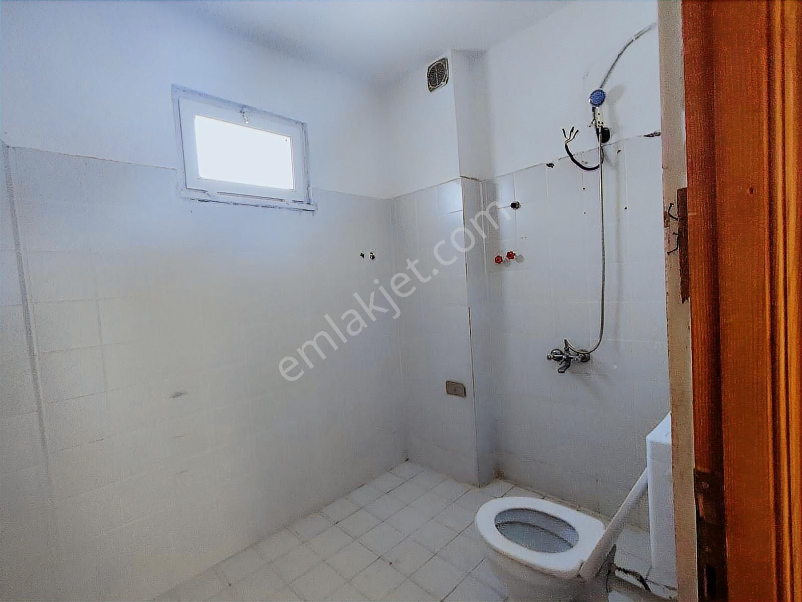 Uğur'dan Seydikemer Merkezde 3+1 Ayrı Mutfaklı Kiralık Daire - Görsel 16