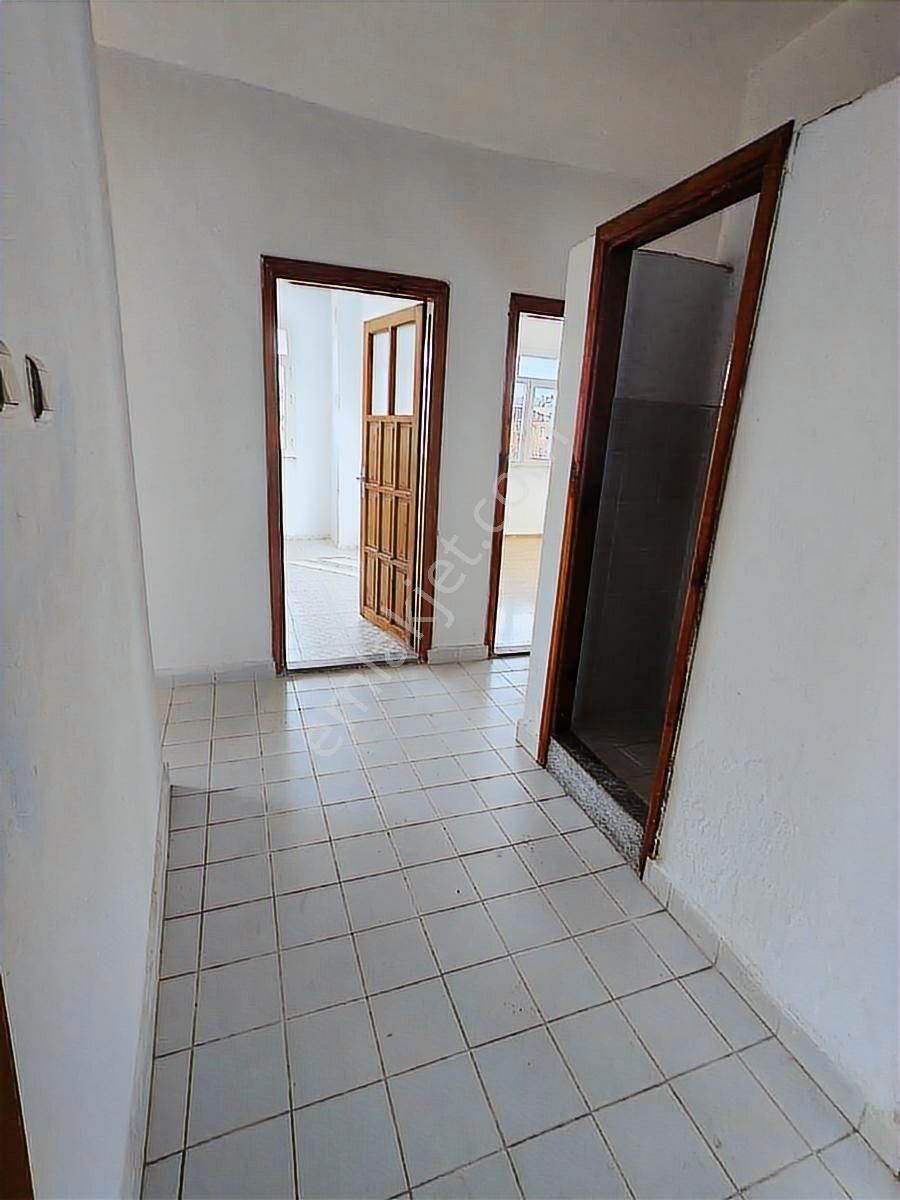 Uğur'dan Seydikemer Merkezde 3+1 Ayrı Mutfaklı Kiralık Daire - Görsel 7