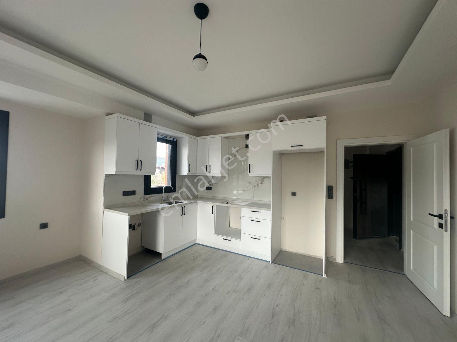 Seydikemer Merkezde Sıfır 2+1 Dubleks Kiralık Daire