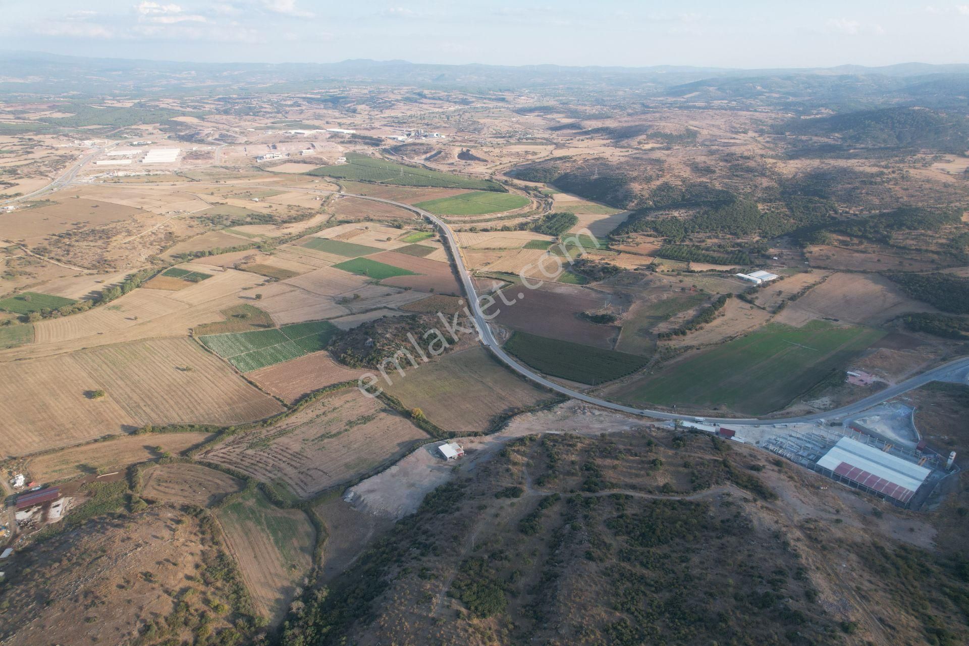 Çanakkale Ezinede Ana Yola Cepheli 25.660 M² Satılık Arsa - Görsel 4