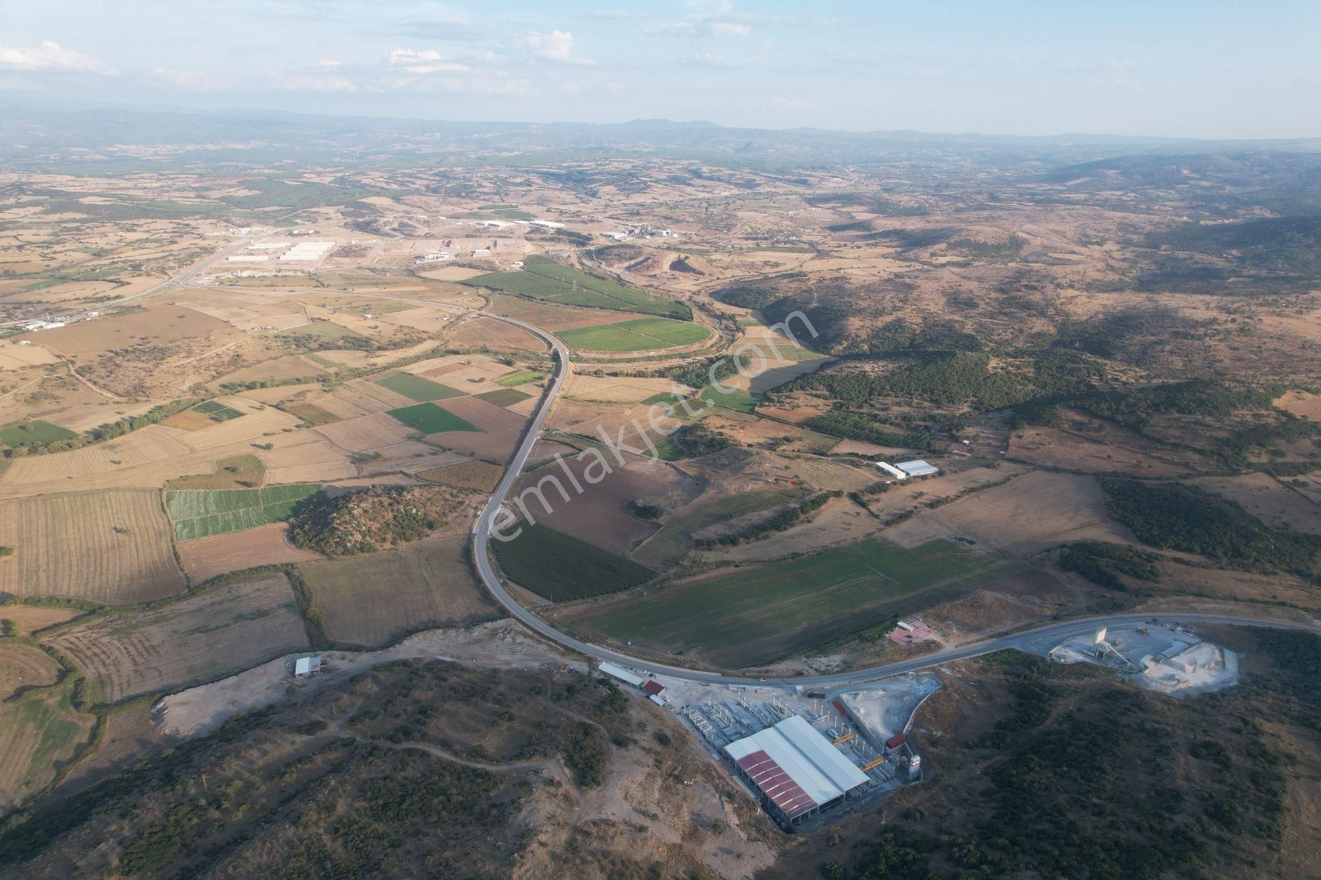 Çanakkale Ezinede Ana Yola Cepheli 25.660 M² Satılık Arsa - Görsel 5