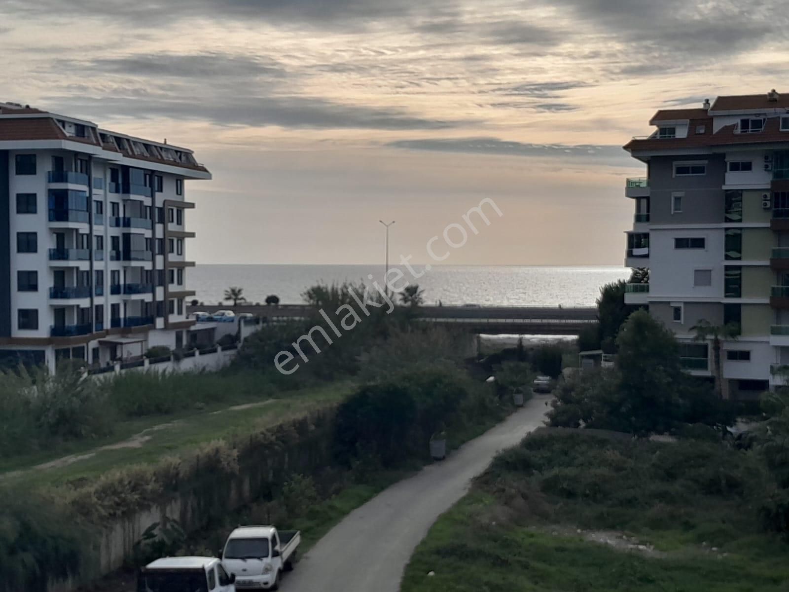 Alanya Kestel'de Satılık Deniz Manzaralı2+1 Eşyalı Daire