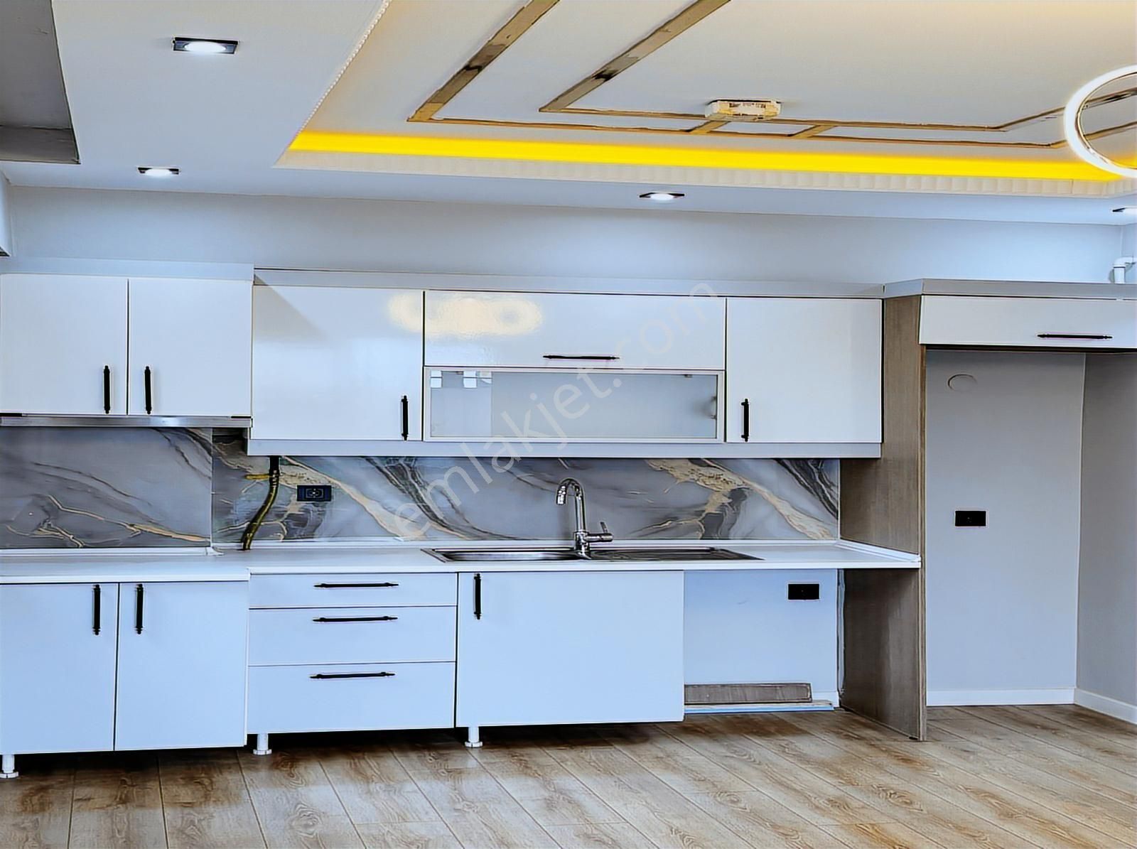 Doğan Araslı Bulvarı Üzeri Dekorlu Kelepir 1+1 Satılık Daire ! - Görsel 7