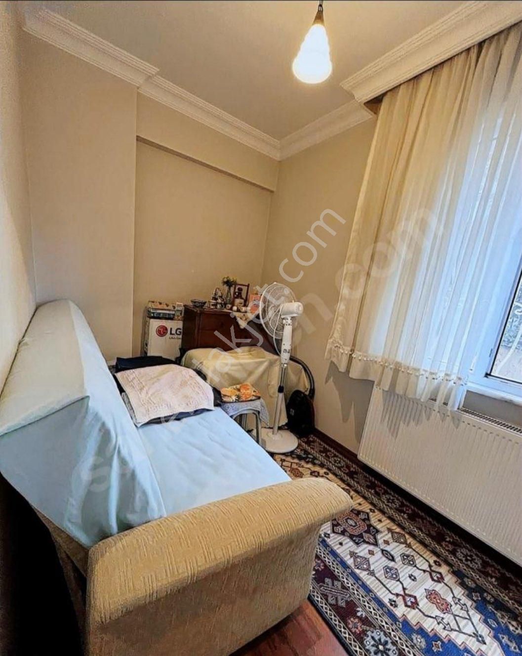 Naz Emlaktan Kartal Kordonboyu Mahallesinde Sahile Yakın Asansörlü Ve Otoparklı 3+1 Satılık Daire - Görsel 12