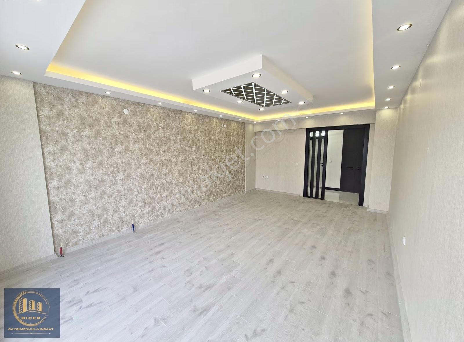 ^yakacık'da Bulvar Üzerinde Emsalsiz Ultralüx Tasarım Daireler^ - Görsel 13