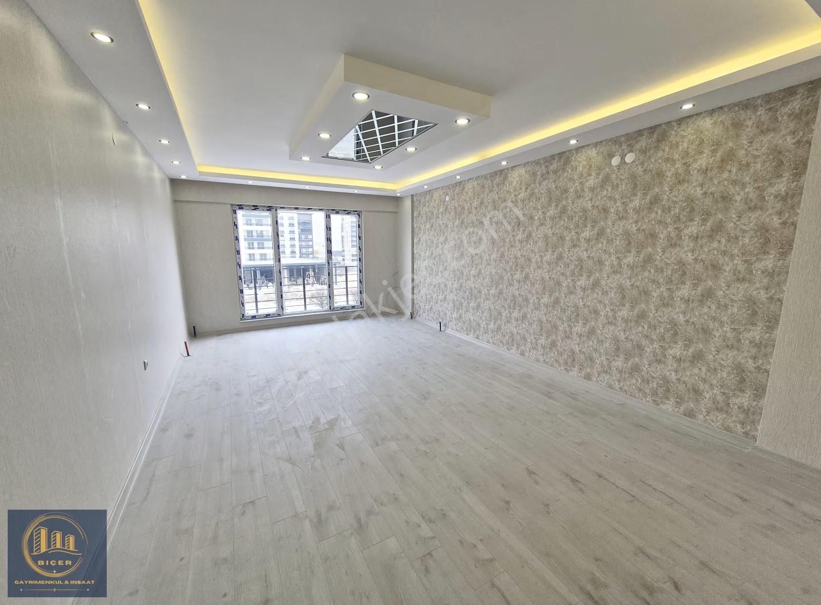 ^yakacık'da Bulvar Üzerinde Emsalsiz Ultralüx Tasarım Daireler^ - Görsel 23