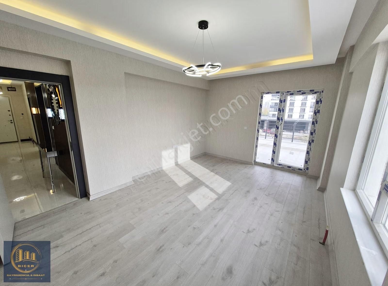 ^yakacık'da Bulvar Üzerinde Emsalsiz Ultralüx Tasarım Daireler^ - Görsel 30