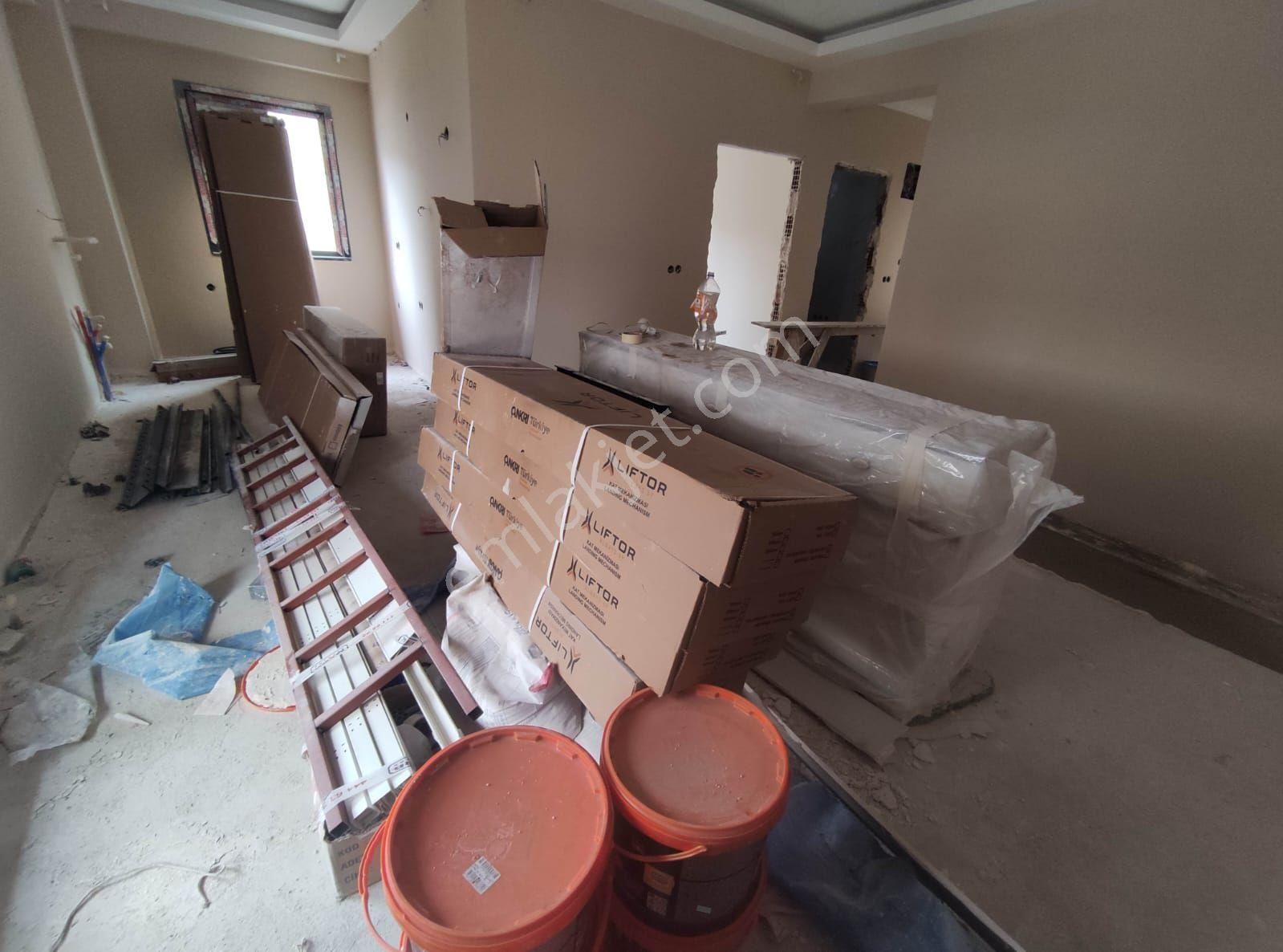 Para'dan Acil!!! Sultanbeyli'de Sıfır 4+1 Satılık Ters Dubleks