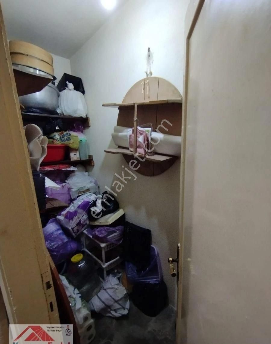 Afyon Cumhuriyet Mahallesinde Satılık 3+1 Daire - Görsel 15