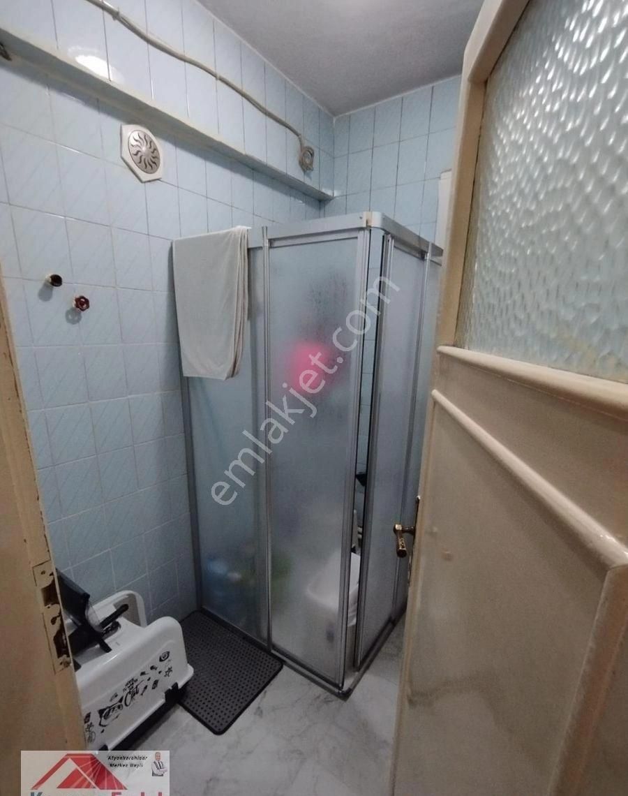 Afyon Cumhuriyet Mahallesinde Satılık 3+1 Daire - Görsel 6