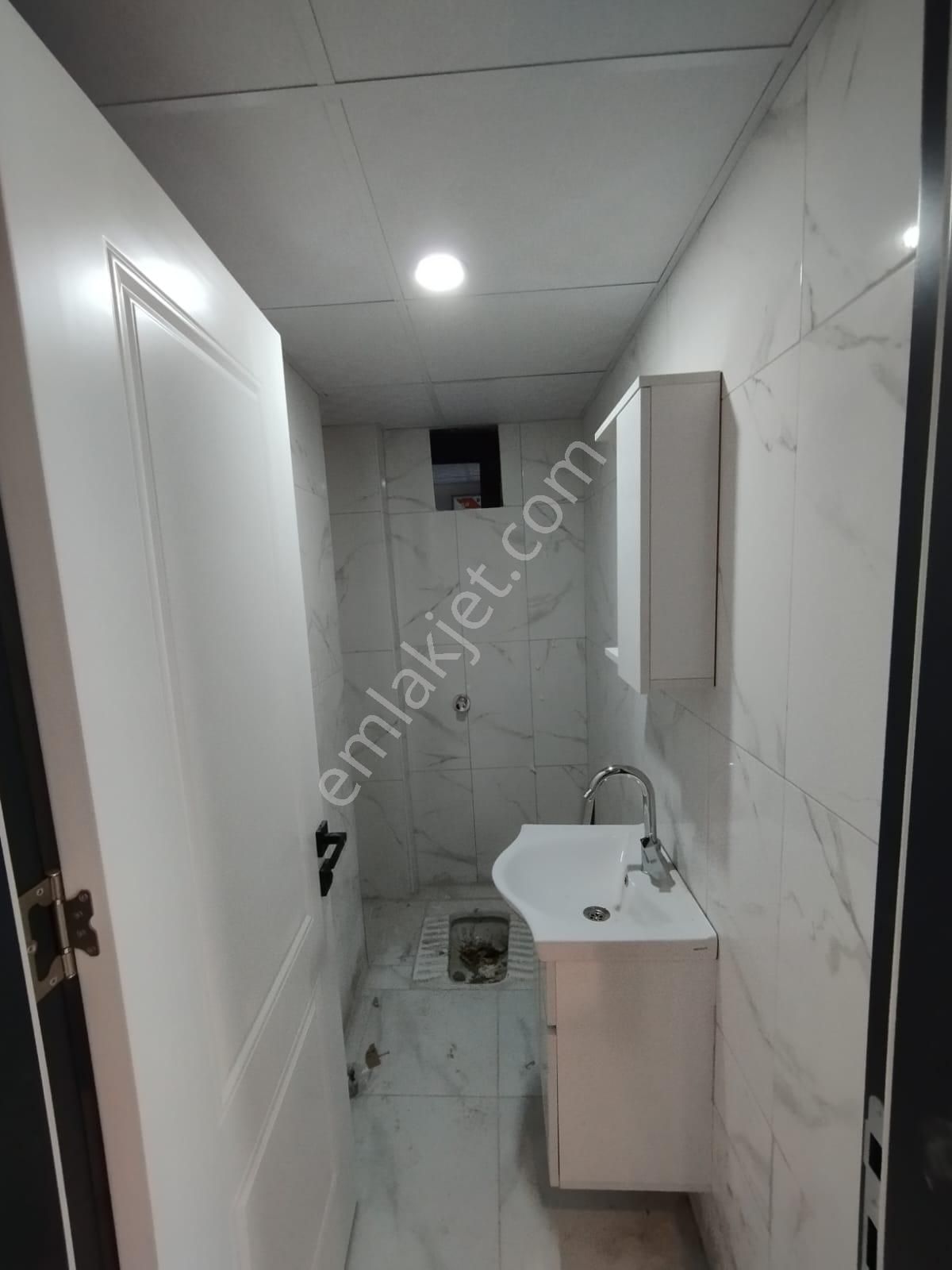 Afyon Yenice Mahallesinde Satılık 3+1 Daire - Görsel 6