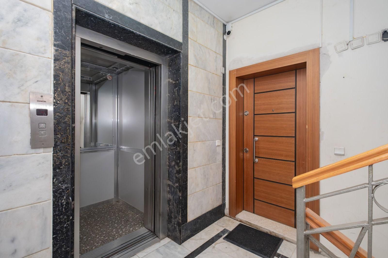Falezlerin Yanında Deniz Manzaralı 180 M² K.otoparklı 3+1 - Görsel 5