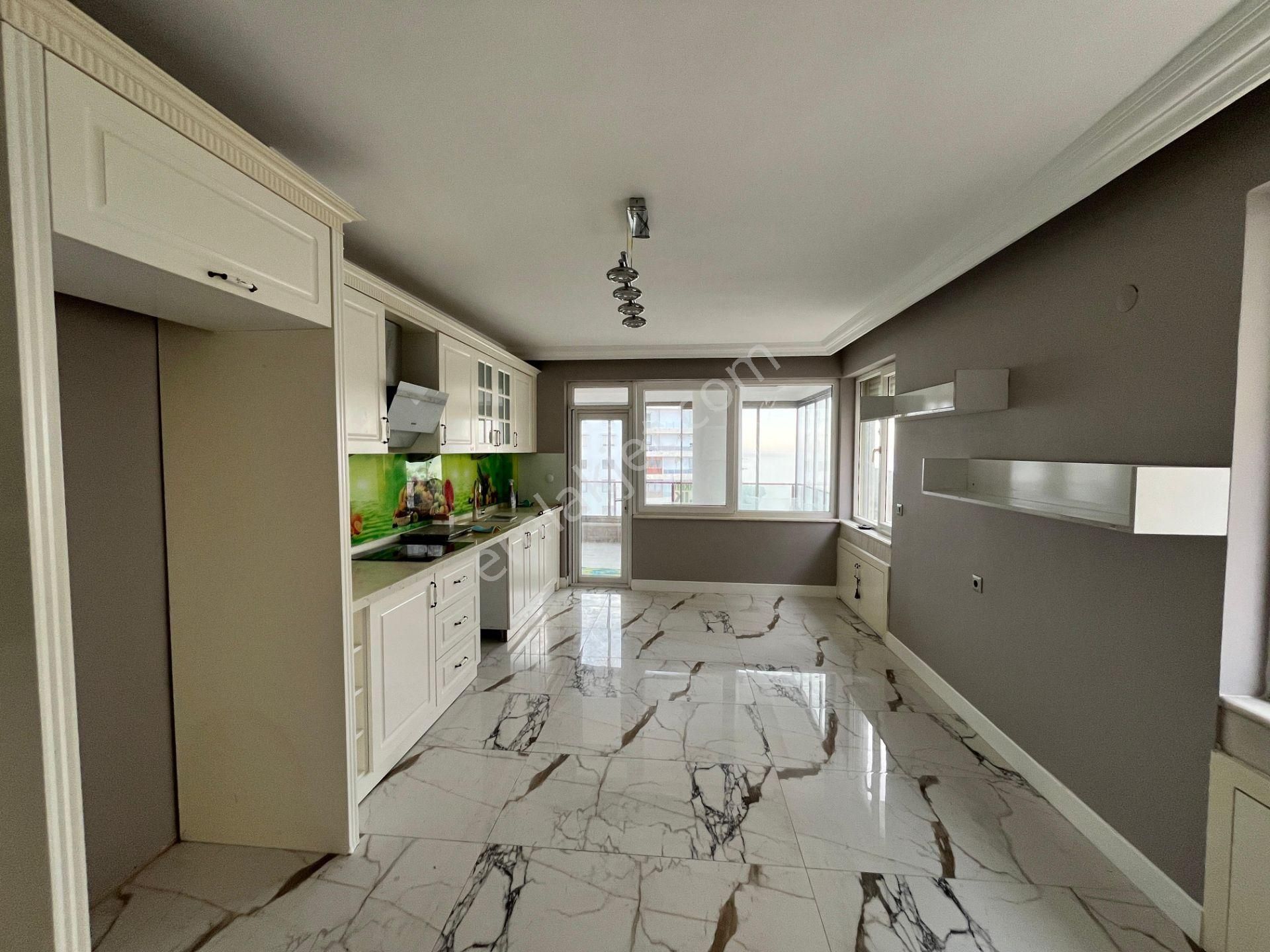 Falezlerin Yanında Deniz Manzaralı 180 M² K.otoparklı 3+1 - Görsel 8